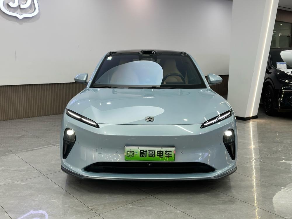 NIO ET5 2022 — фото автомобиля