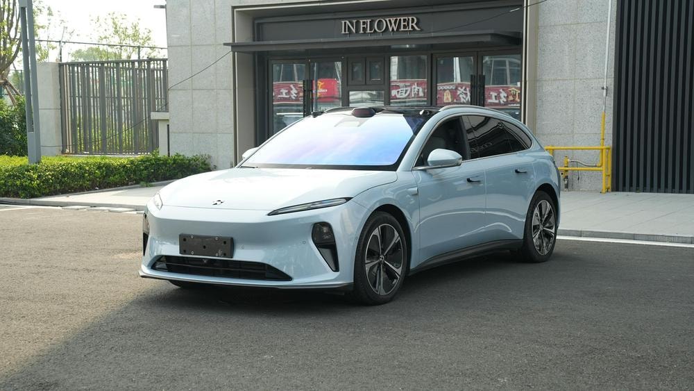 NIO ET5 2024 — фото автомобиля
