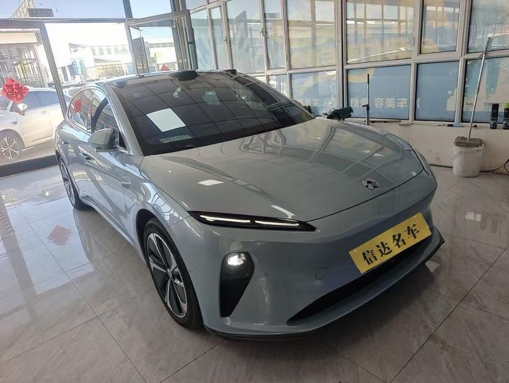 NIO ET5T 2024 — фото автомобиля