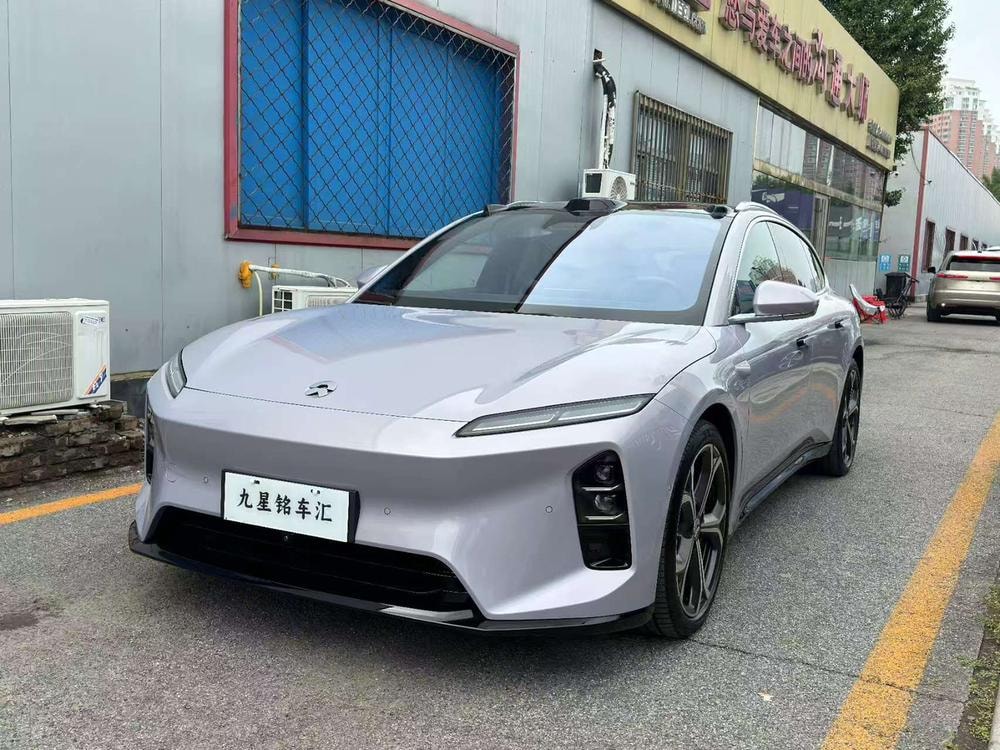 NIO ET5T 2025 — фото автомобиля