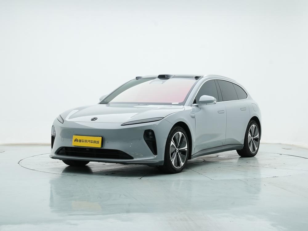 NIO ET5T 2024 — фото автомобиля