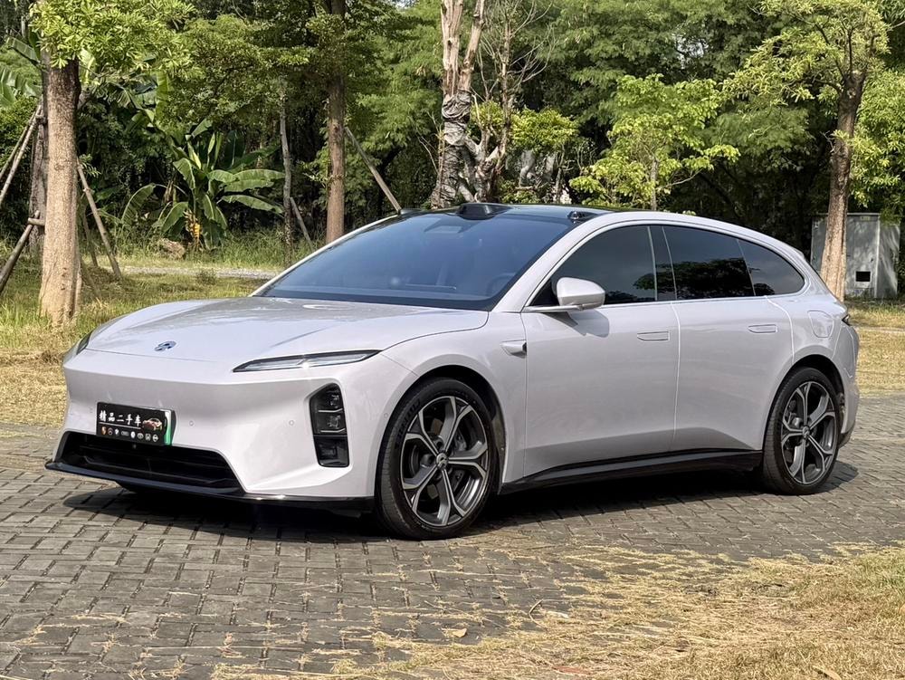 NIO ET5T 2025 — фото автомобиля 1