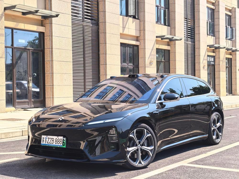 NIO ET5T 2025 — фото автомобиля