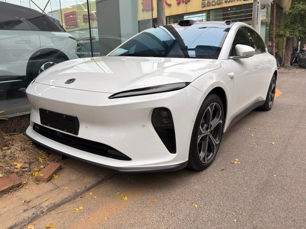 NIO ET5T 2024 — фото автомобиля 1
