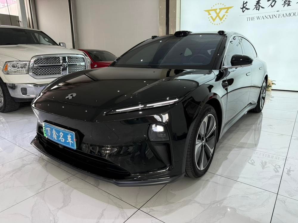 NIO ET5T 2024 — фото автомобиля