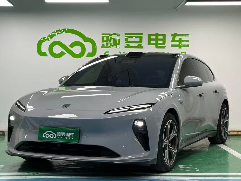 NIO ET5T 2023 — фото автомобиля