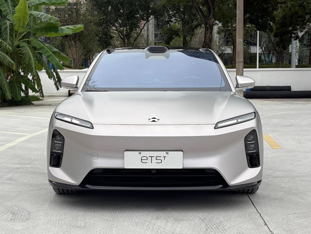NIO ET5T 2025 — фото автомобиля