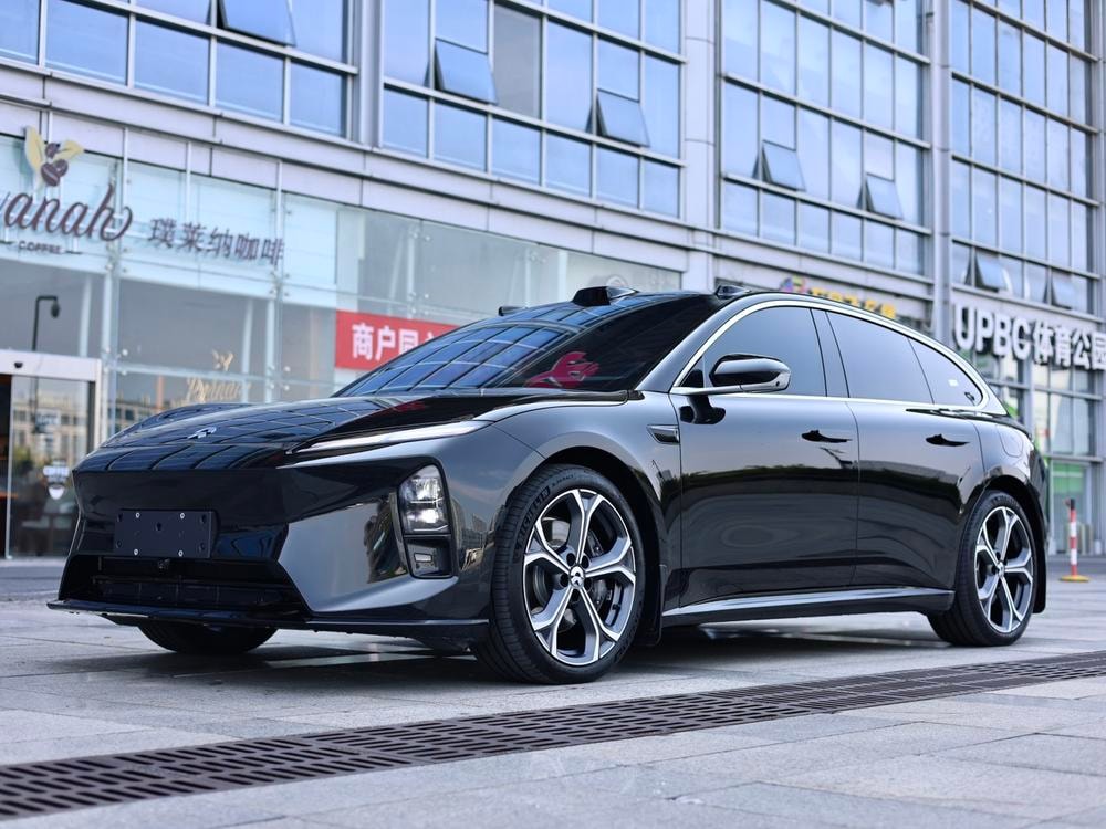 NIO ET5T 2025 — фото автомобиля
