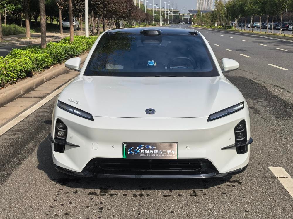 NIO ET5T 2025 — фото автомобиля