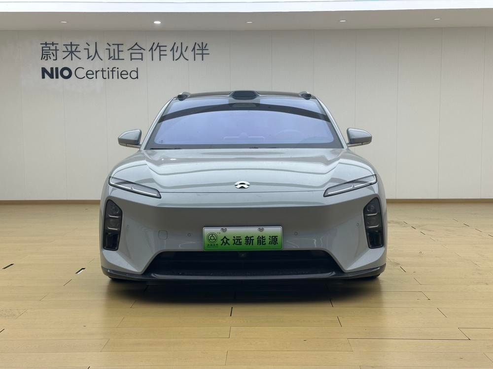 NIO ET5T 2025 — фото автомобиля