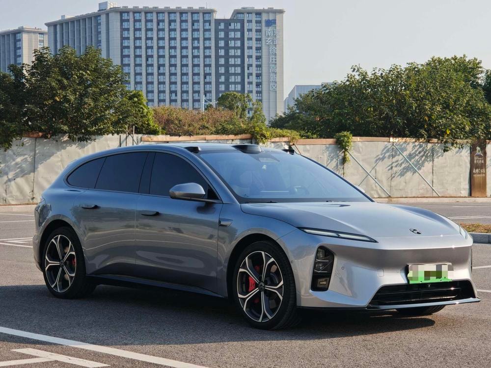 NIO ET5T 2025 — фото автомобиля