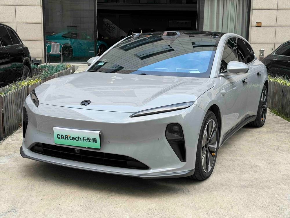 NIO ET5T 2024 — фото автомобиля