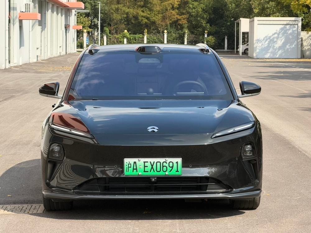NIO ET5T 2024 — фото автомобиля
