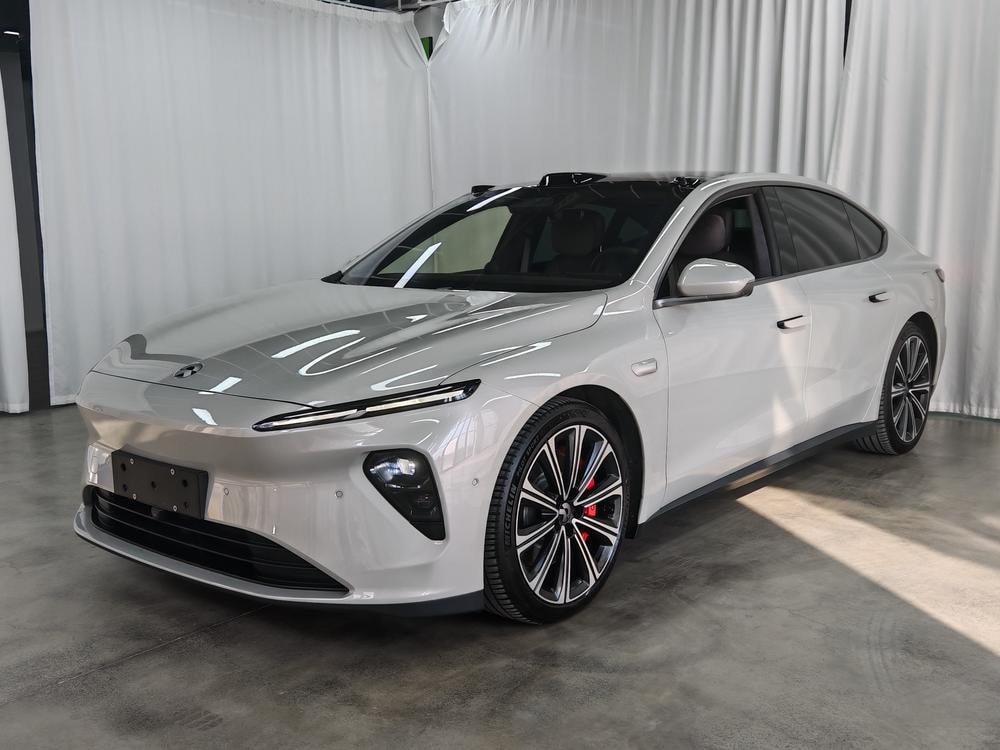 NIO ET7 2024 — фото автомобиля 1