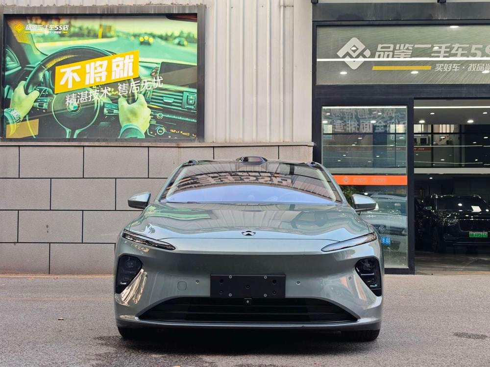 NIO ET7 2023 — фото автомобиля