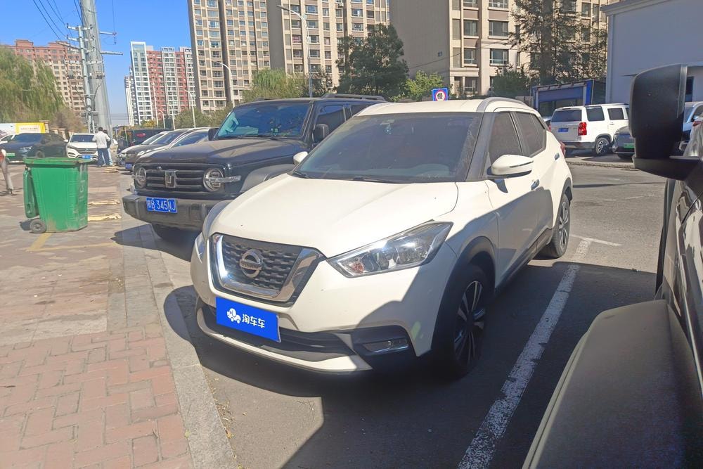 Nissan Kicks 2019 — фото автомобиля 1