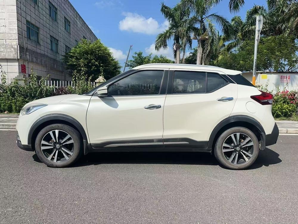 Nissan Kicks 2017 — фото автомобиля