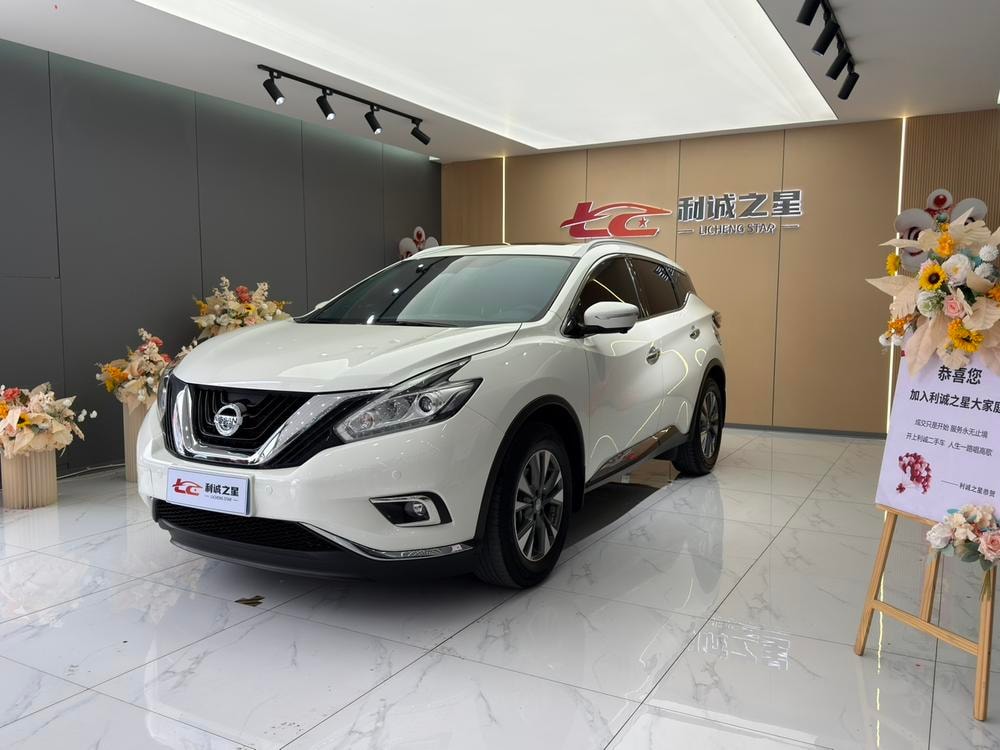 Nissan Murano 2021 — фото автомобиля