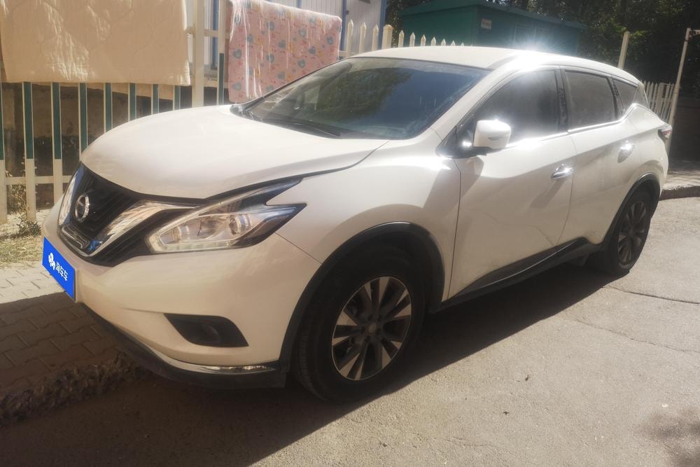 Nissan Murano 2021 — фото автомобиля