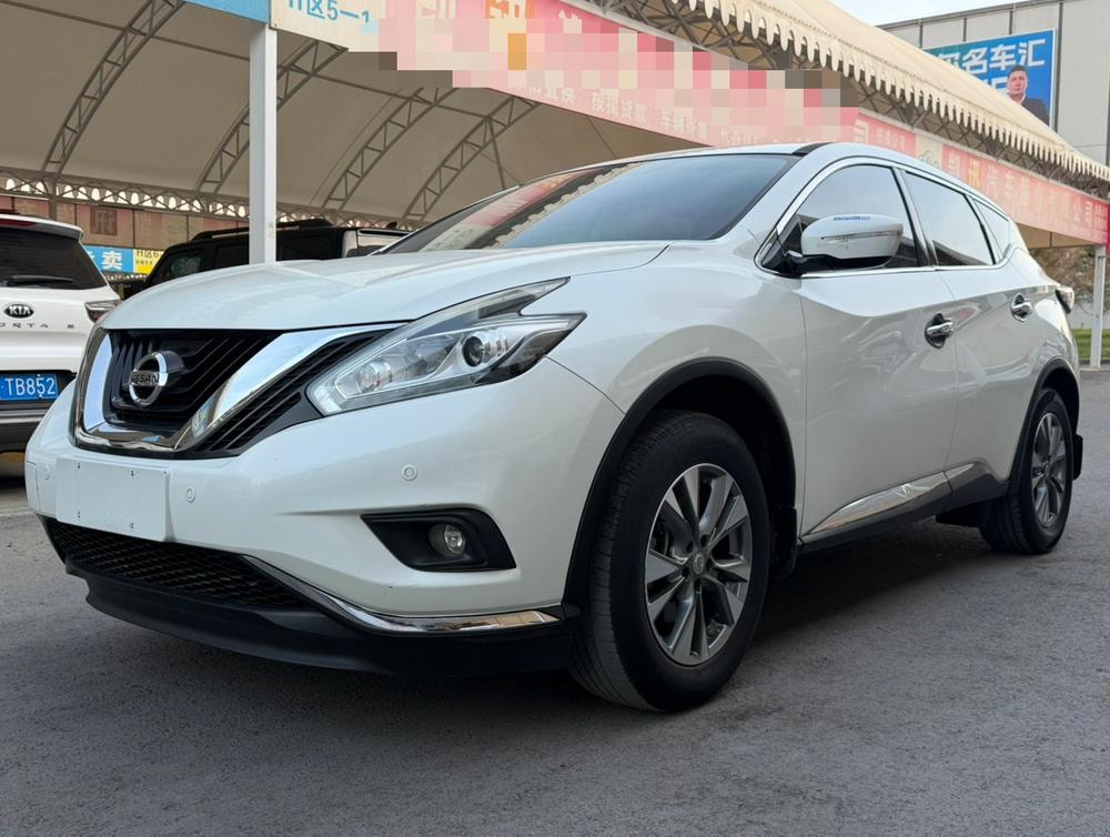 Nissan Murano 2017 — фото автомобиля