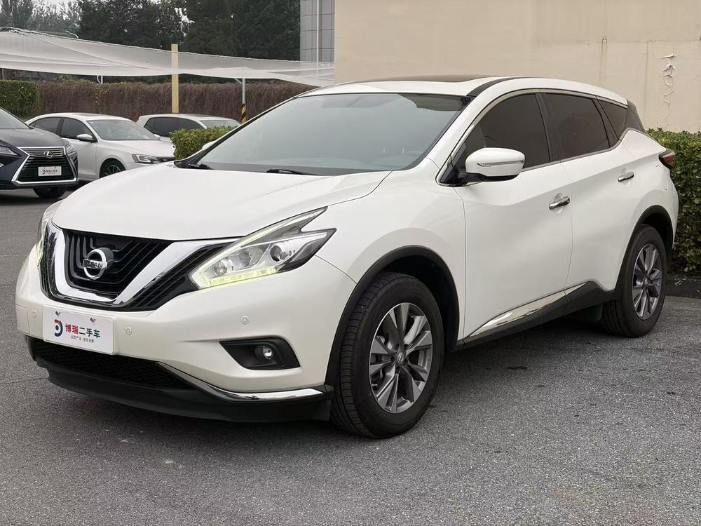 Nissan Murano 2015 — фото автомобиля