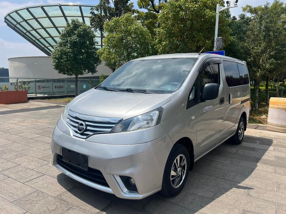 Nissan NV200 2016 — фото автомобиля