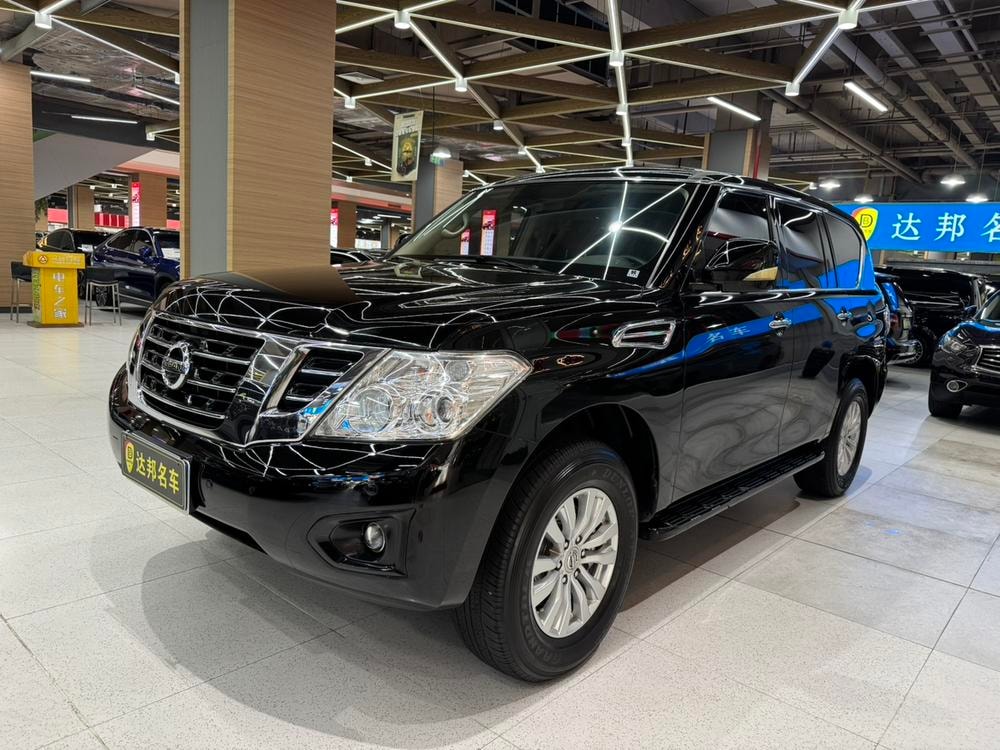 Nissan Patrol 2019 — фото автомобиля