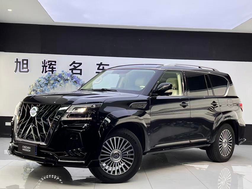 Nissan Patrol 2019 — фото автомобиля