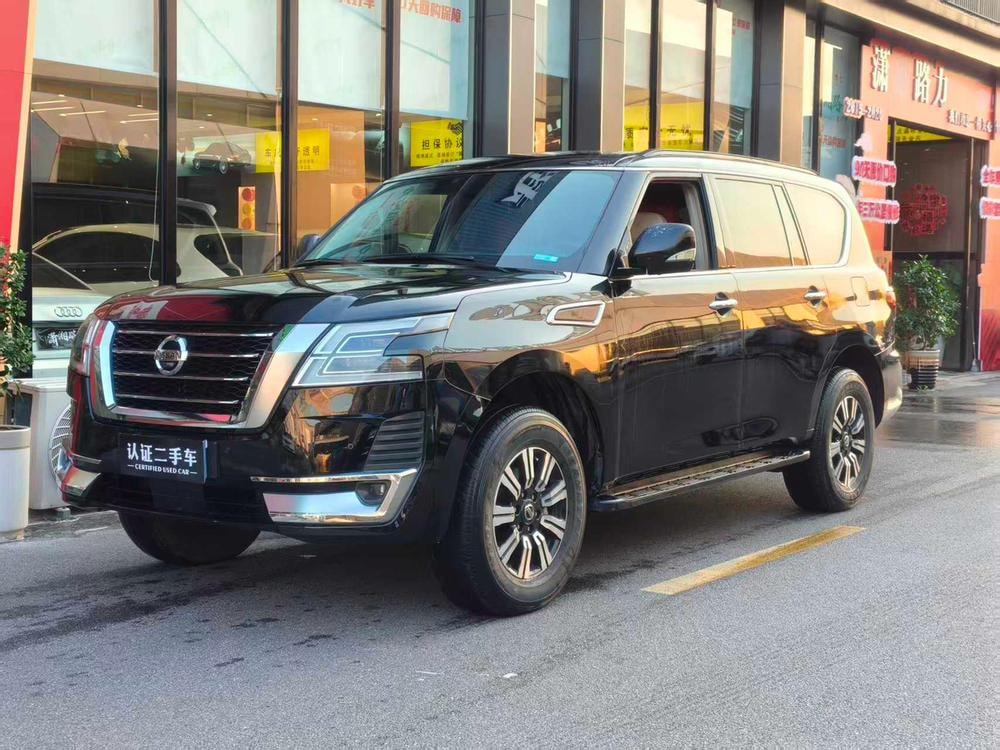 Nissan Patrol 2020 — фото автомобиля