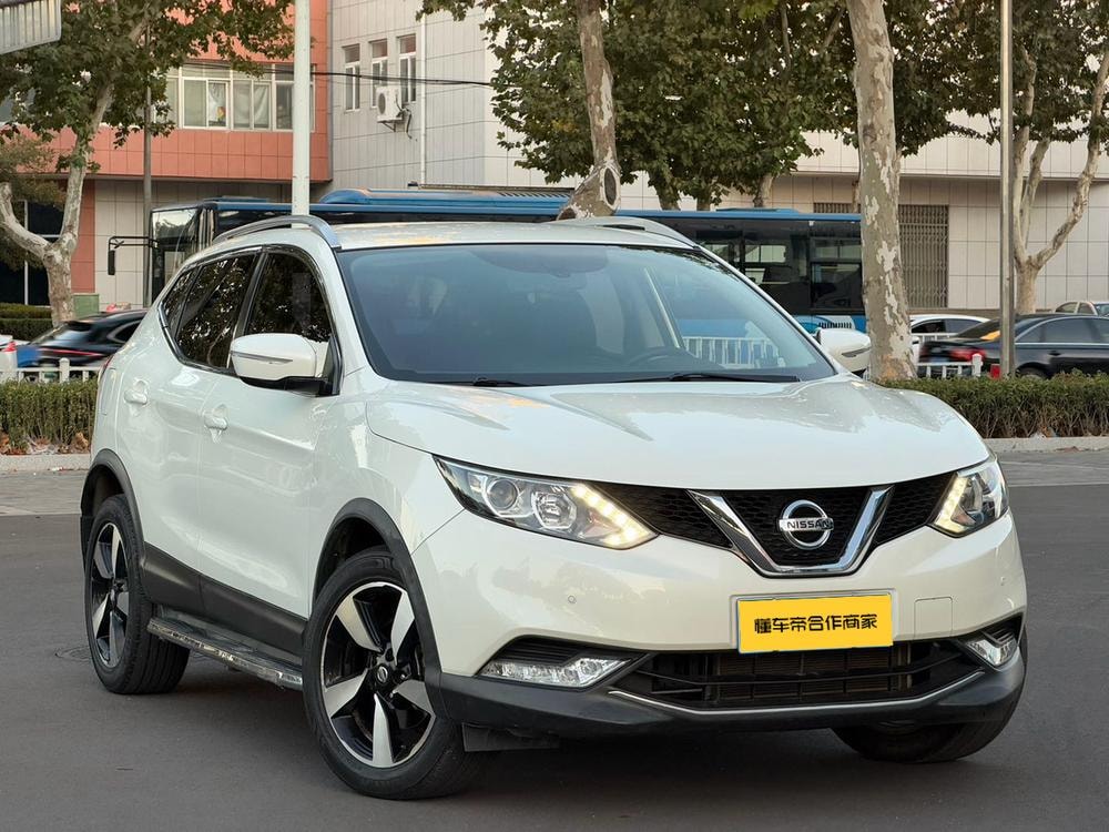 Nissan Qashqai 2017 — фото автомобиля