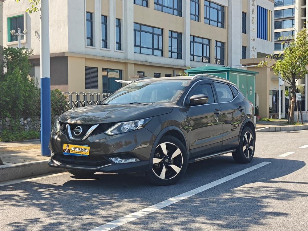 Nissan Qashqai 2017 — фото автомобиля