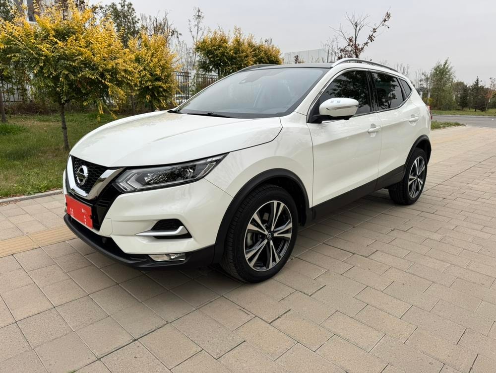 Nissan Qashqai 2022 — фото автомобиля