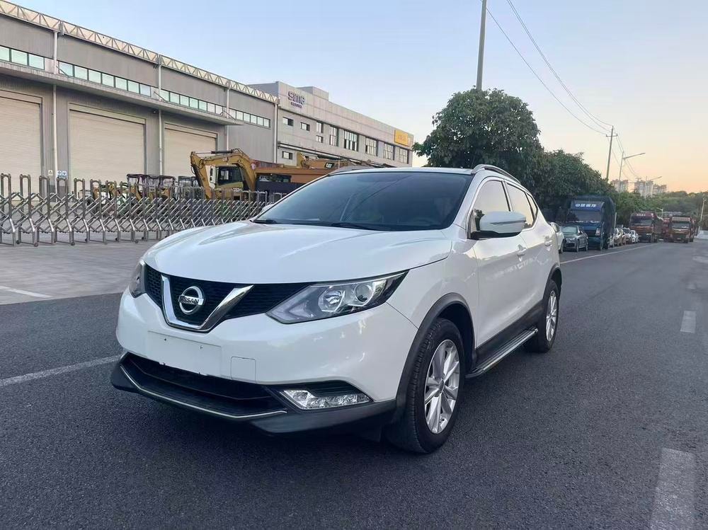 Nissan Qashqai 2016 — фото автомобиля