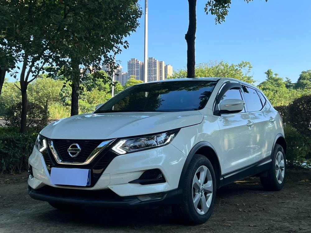 Nissan Qashqai 2022 — фото автомобиля 1
