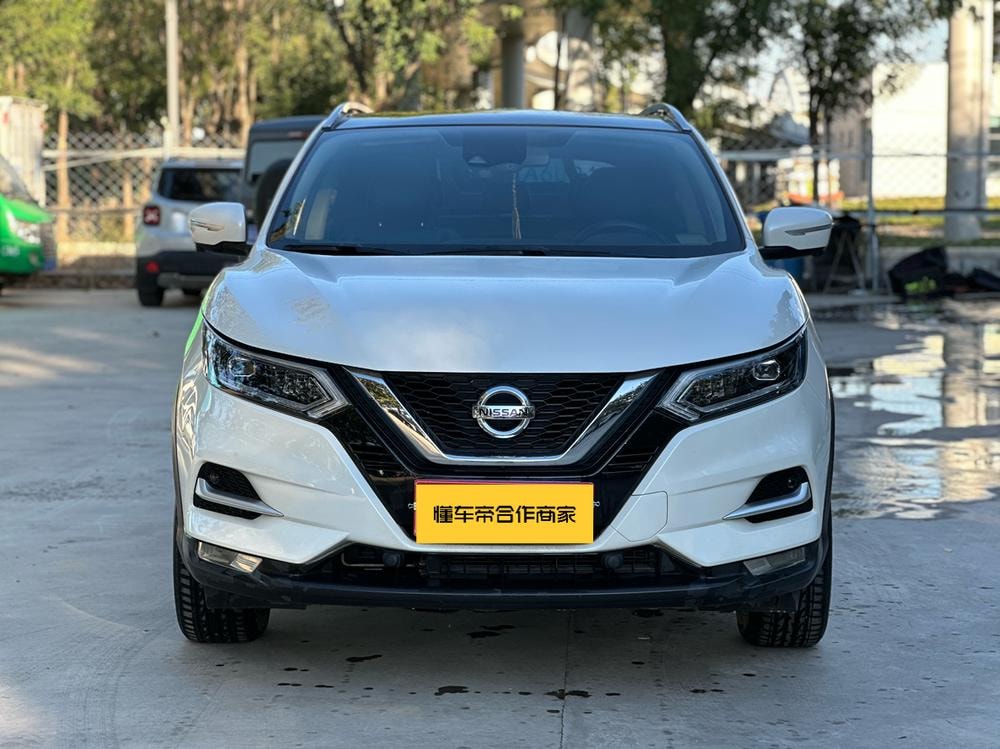 Nissan Qashqai 2022 — фото автомобиля