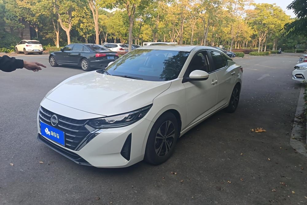 Nissan Sylphy 2023 — фото автомобиля