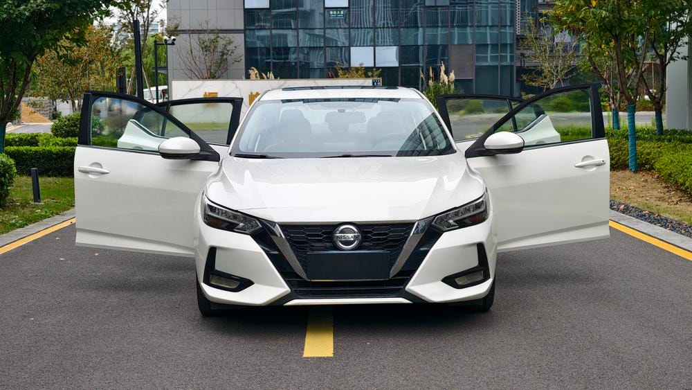 Nissan Sylphy 2020 — фото автомобиля