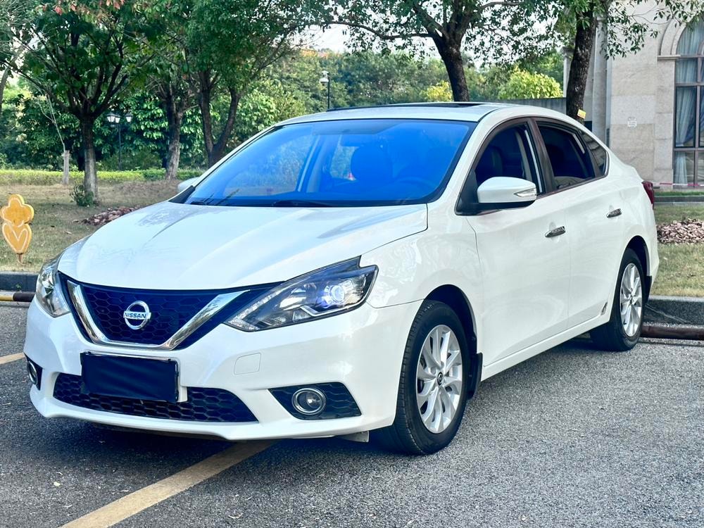 Nissan Sylphy 2018 — фото автомобиля