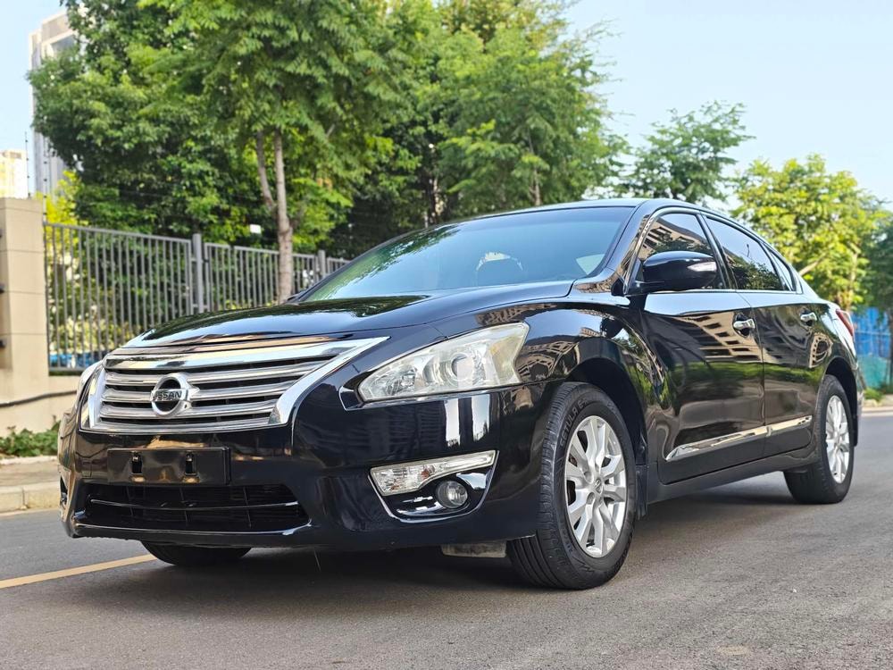 Nissan Teana 2014 — фото автомобиля 1