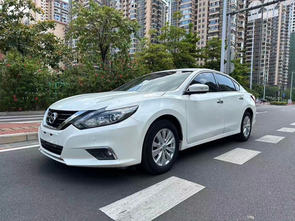 Nissan Teana 2016 — фото автомобиля