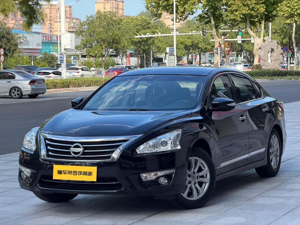 Nissan Teana 2015 — фото автомобиля