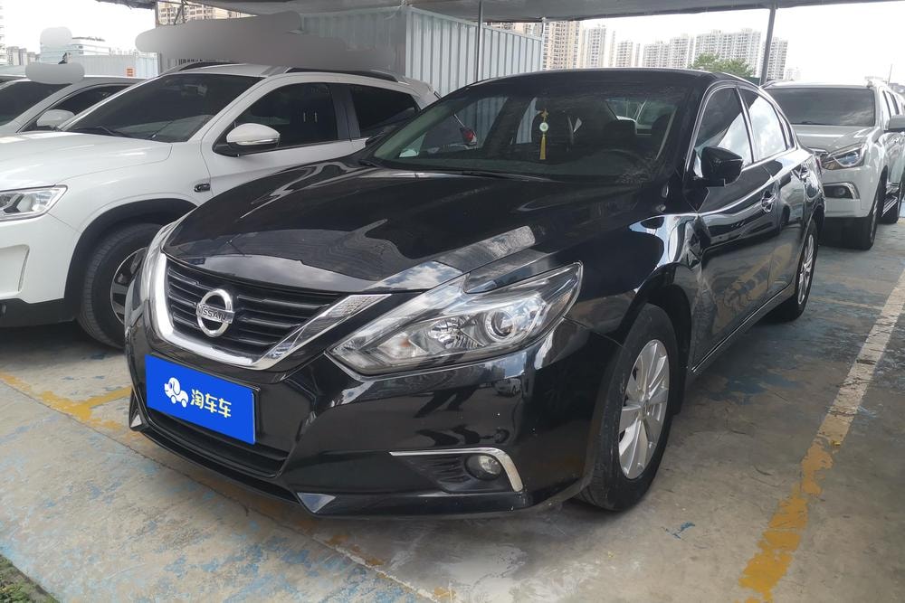 Nissan Teana 2016 — фото автомобиля