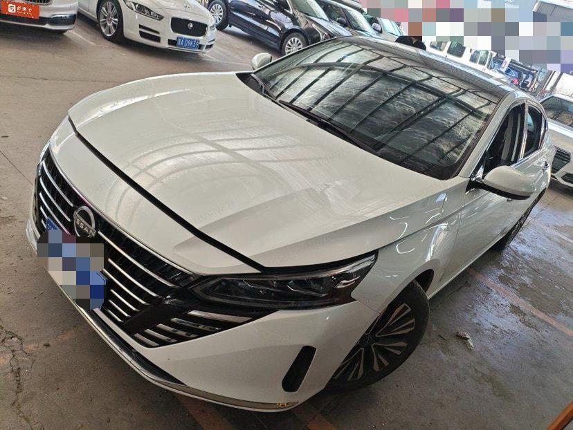 Nissan Teana 2022 — фото автомобиля