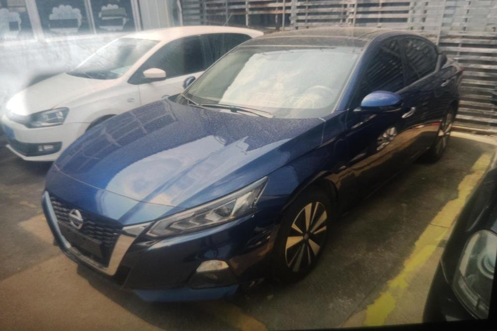 Nissan Teana 2021 — фото автомобиля 1