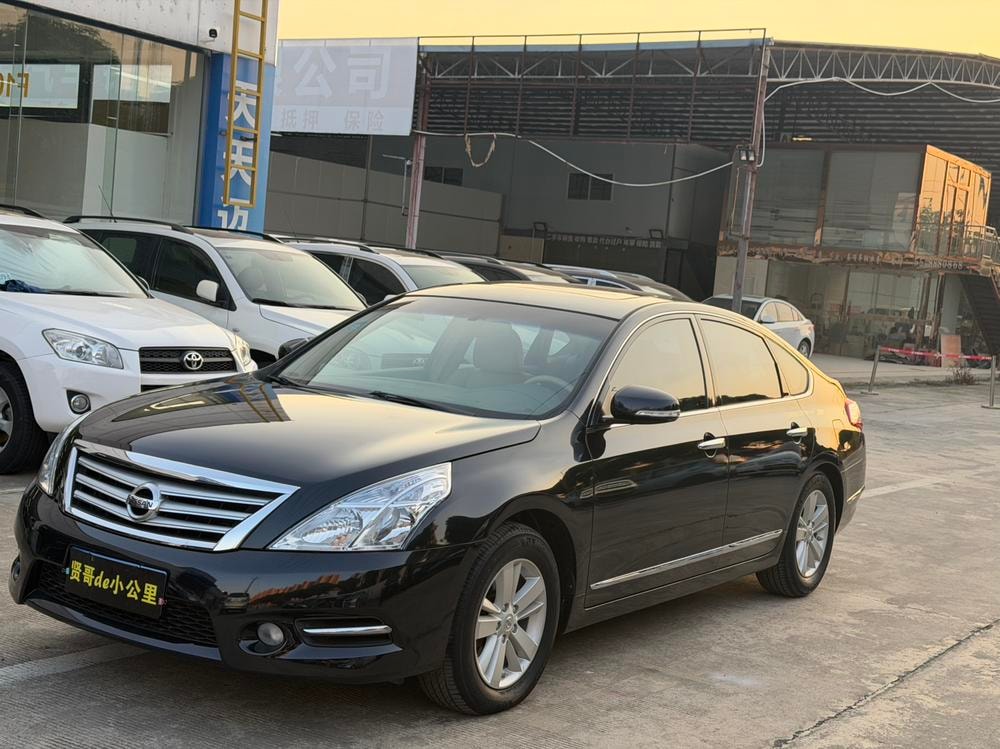 Nissan Teana 2011 — фото автомобиля