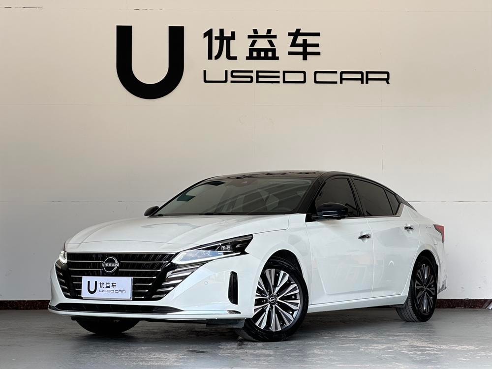 Nissan Teana 2022 — фото автомобиля