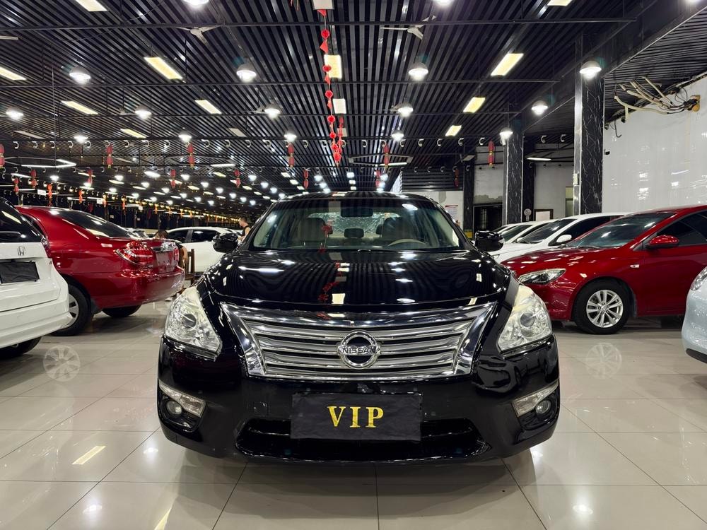 Nissan Teana 2013 — фото автомобиля