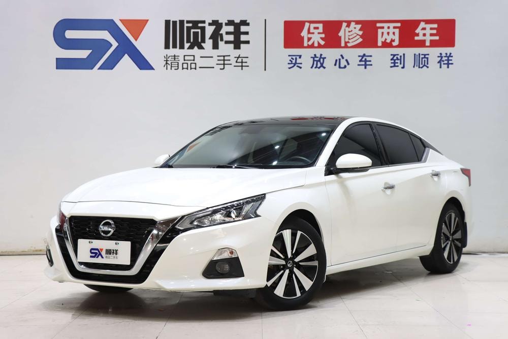 Nissan Teana 2021 — фото автомобиля
