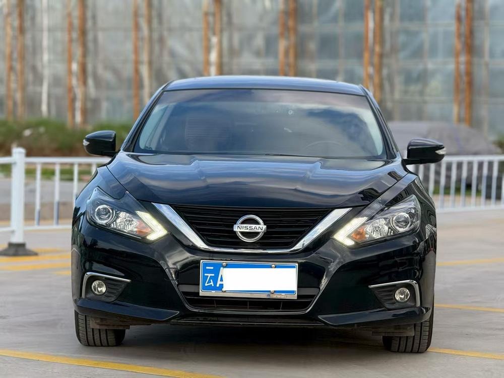 Nissan Teana 2018 — фото автомобиля