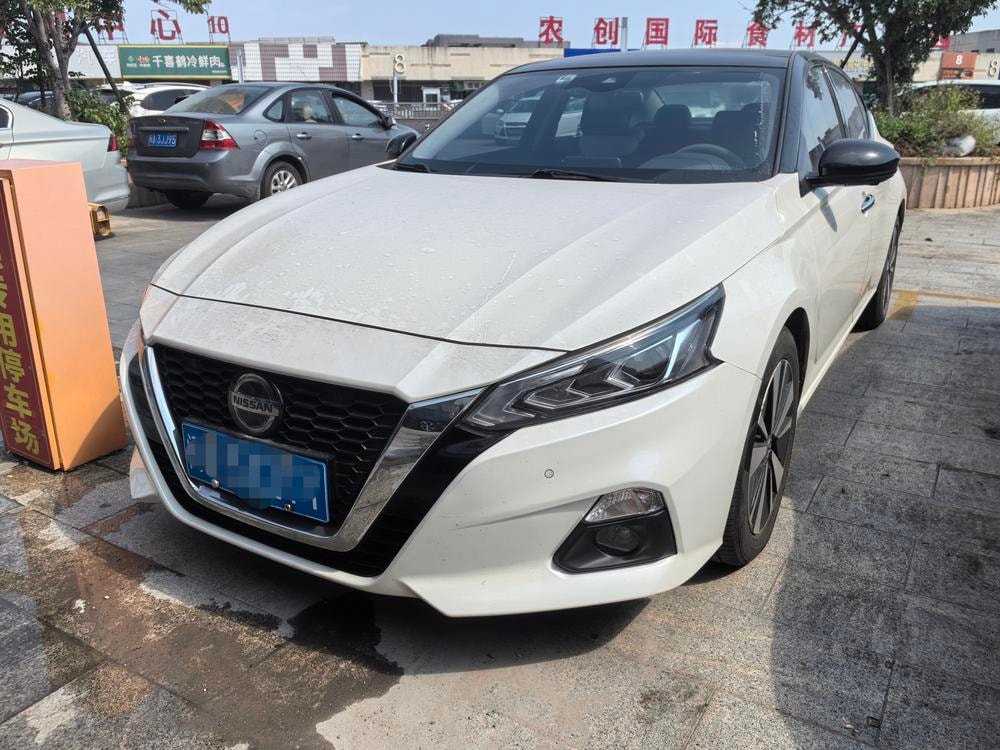 Nissan Teana 2020 — фото автомобиля